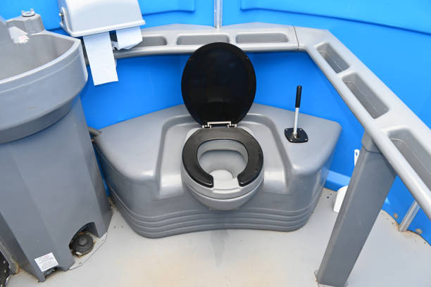 Best Restroom trailer rental cost  in Graham, TX